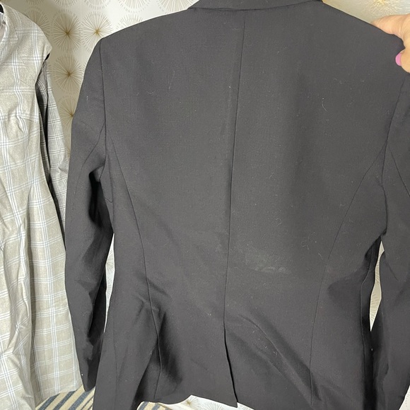 J.crew bi-stretch black classic blazer size 4. Like new condition - Picture 2 of 3